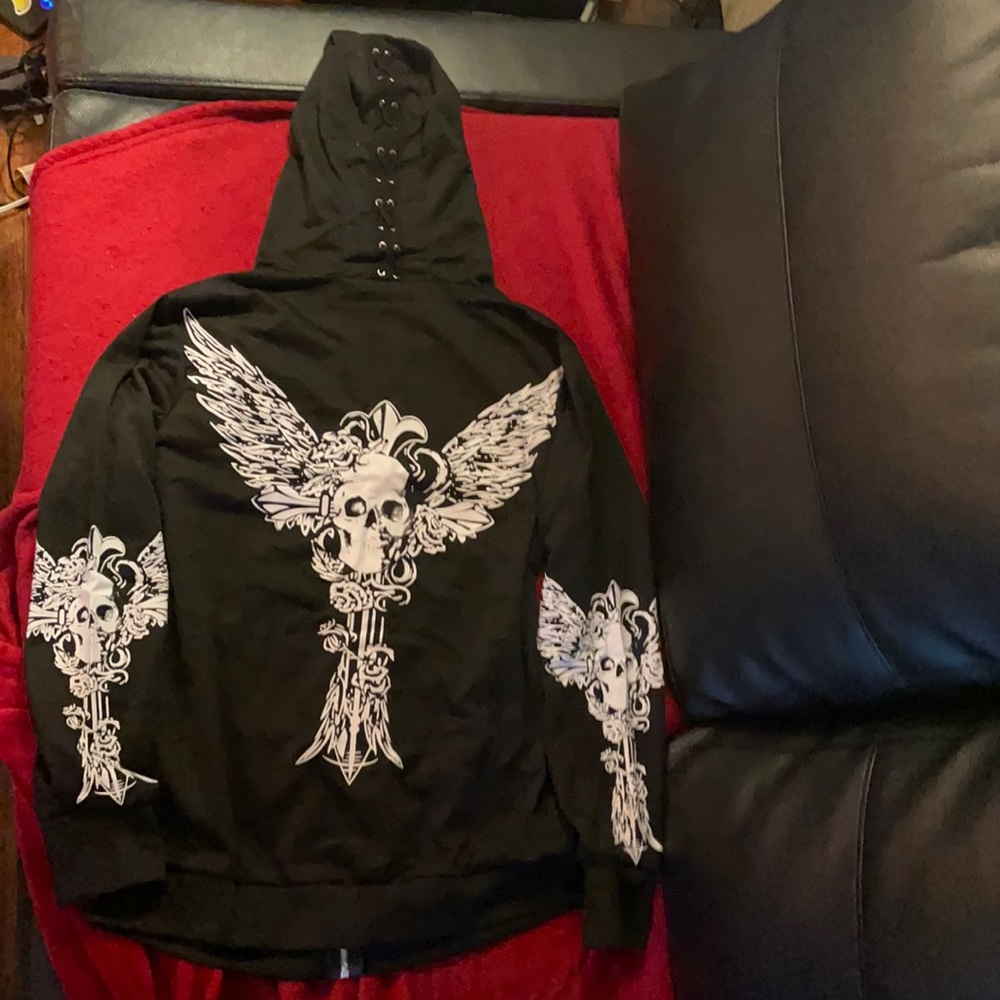 Ladies black skull hoodie w/lace up hood